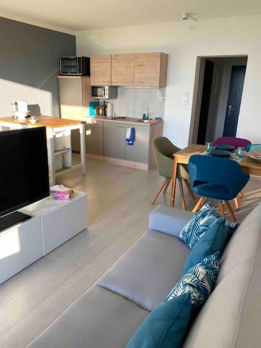 Schoene Ferienwohnung Mit Wolfgangseeblick Strobl Exterior foto